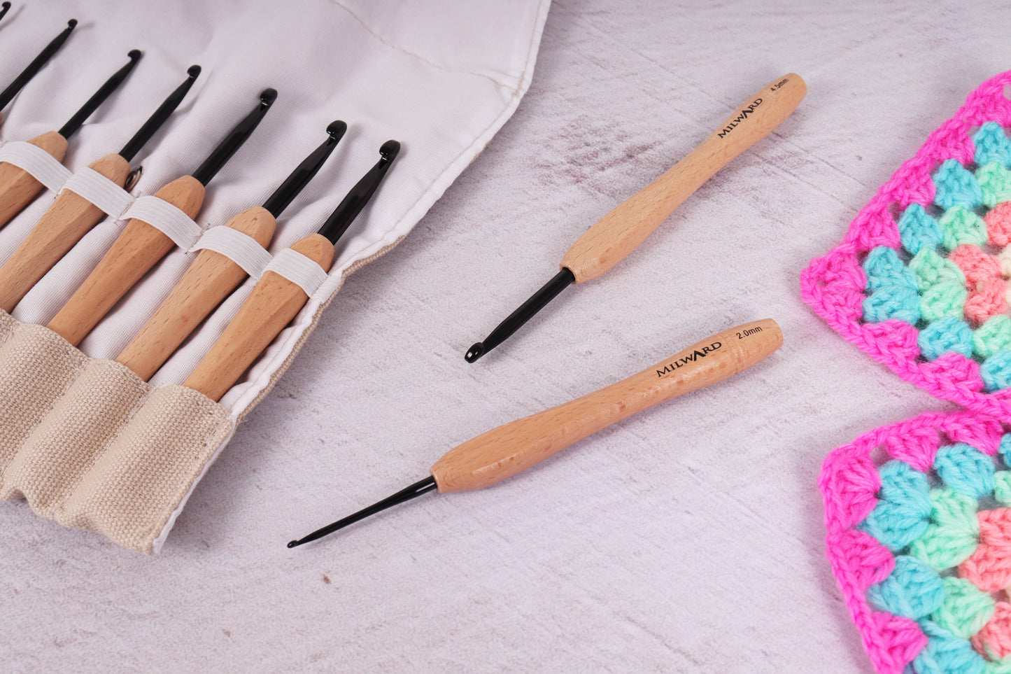 Crochet Hook Set Beech Wooden Handle Milward 2.00mm-6.00mm