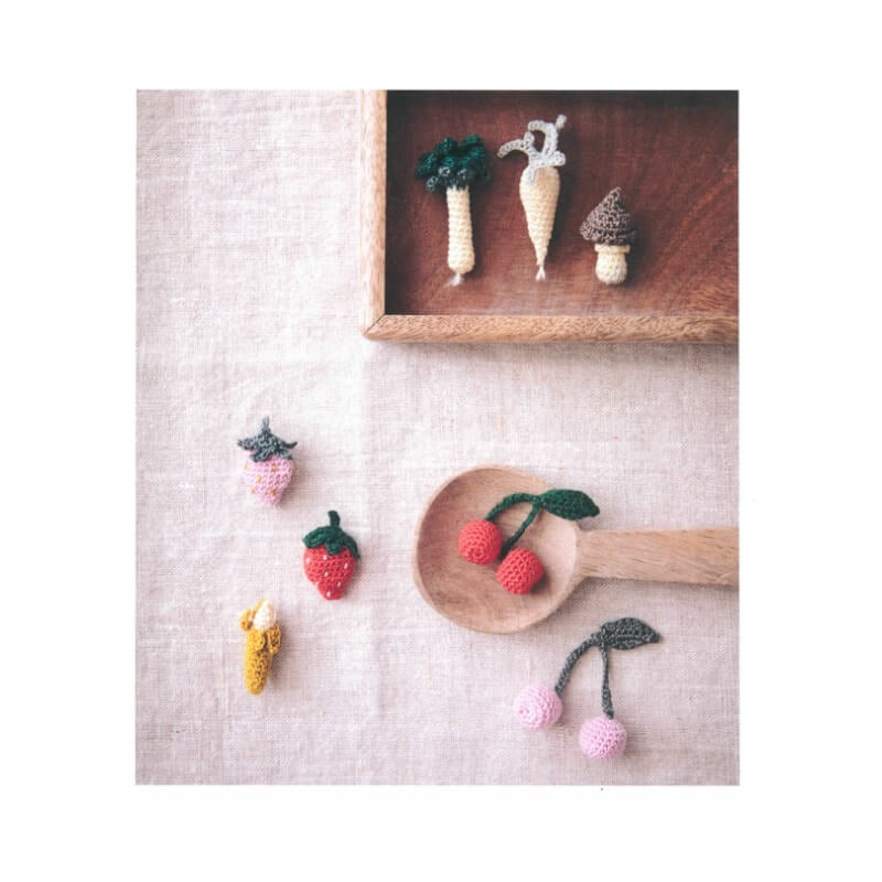Rico Mini Crochet - Tiny Heartbreakers