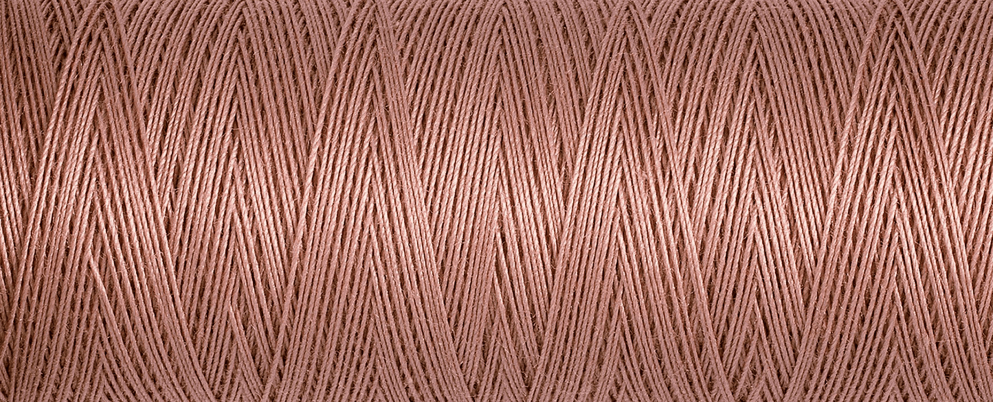 Gütermann Natural Cotton Thread: 100m (0126-4932)