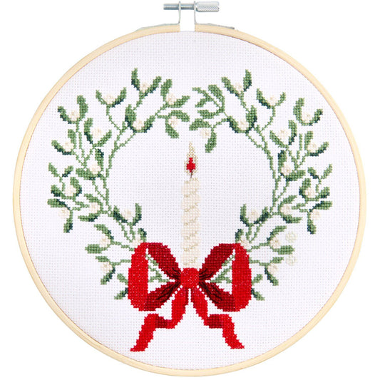 Embroidery kit: pre-drawn mistletoe wreath with a candle green (Copy)