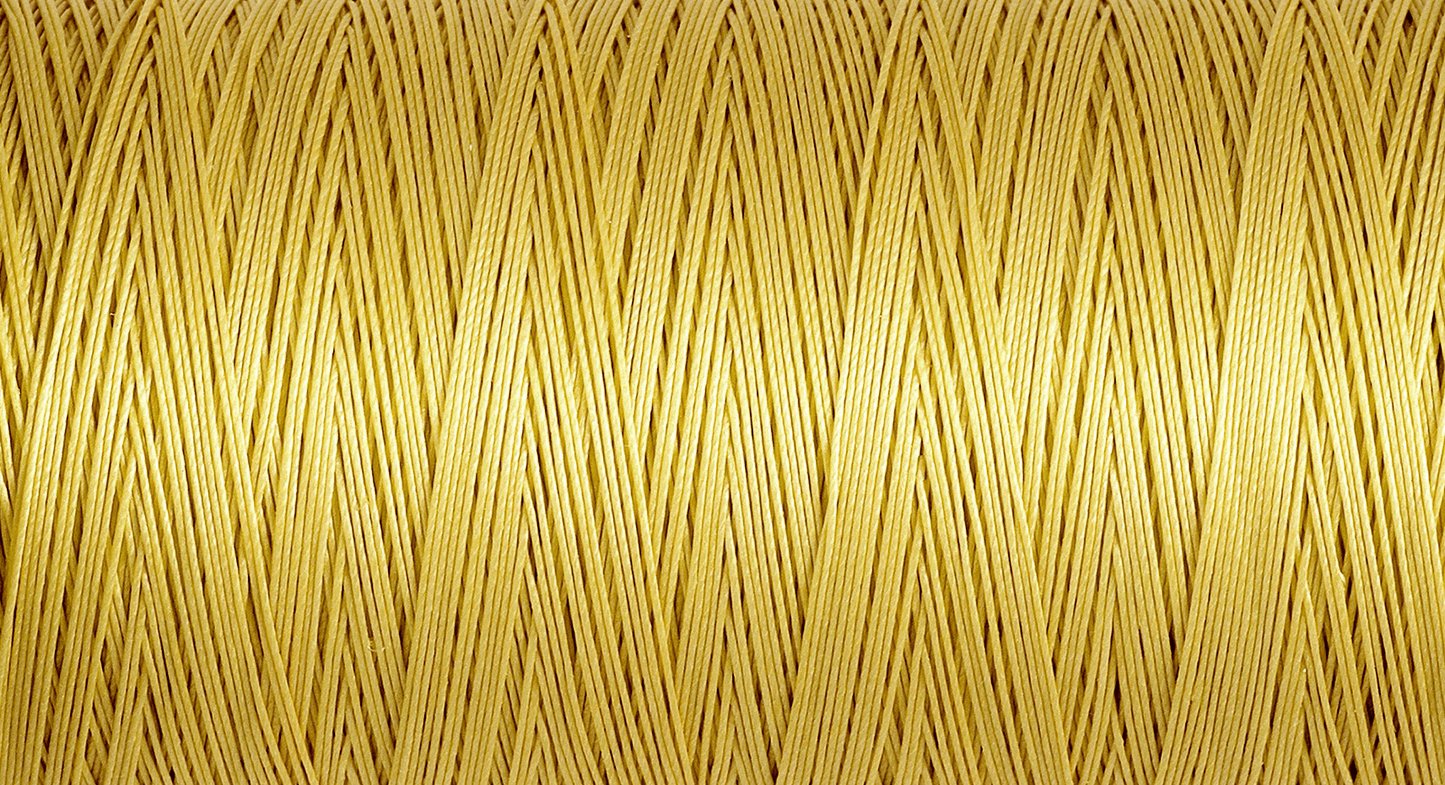 Gütermann Hand Quilting Thread: 200m