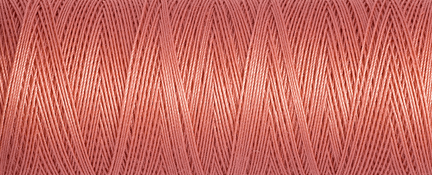 Gütermann Natural Cotton Thread: 100m (0126-4932)