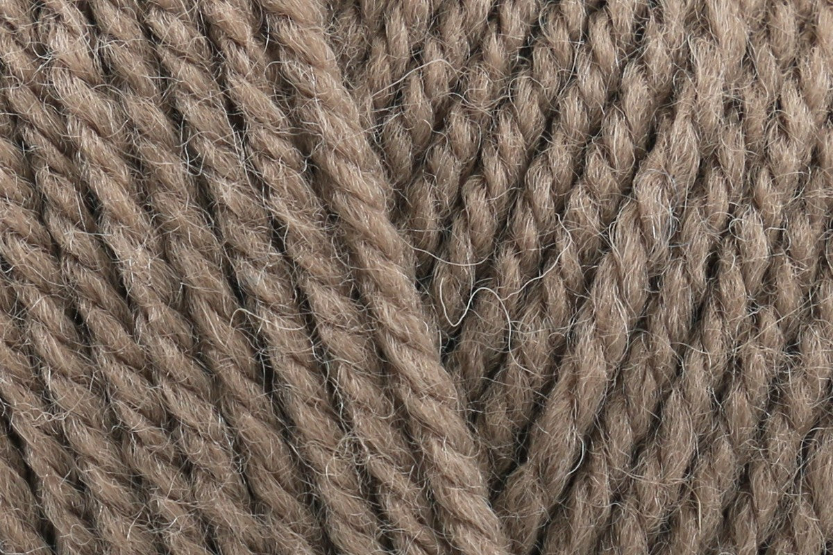 James C. Brett - Croftland Aran